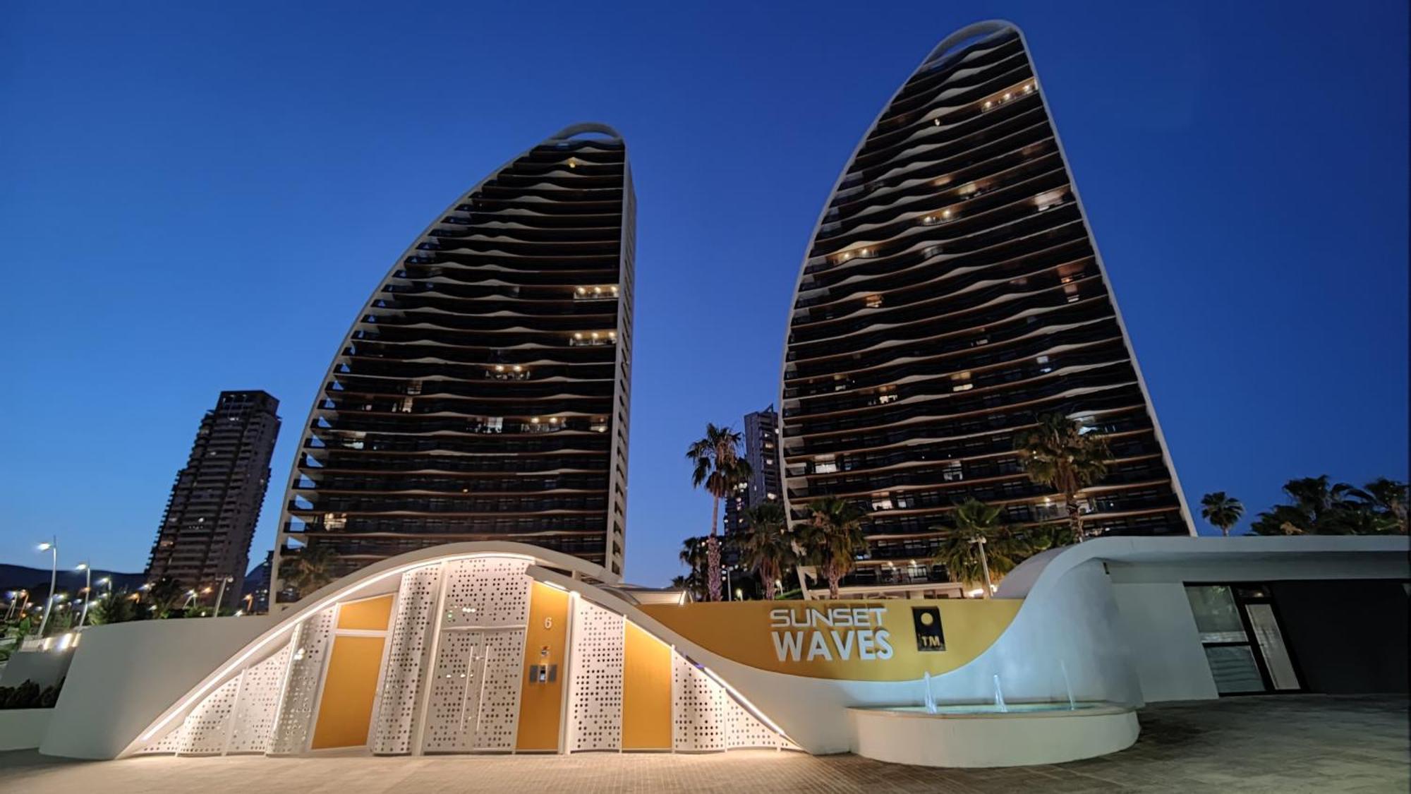 Sunset Waves Relax Apartment Benidorm Buitenkant foto
